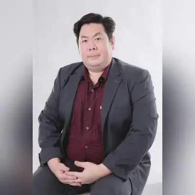 穆霜橙